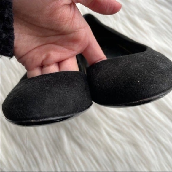 NEW Gucci Studded Suede Flats - Picture 8 of 11